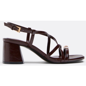 stradivarius πέδιλα με τακούνι