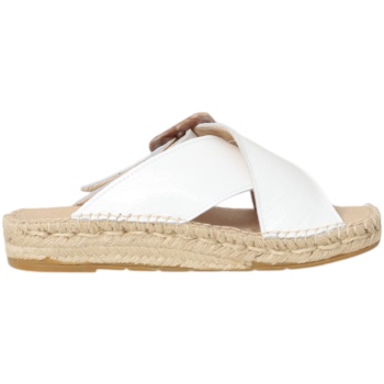 σανδάλια macarena bety 42 charol σε προσφορά