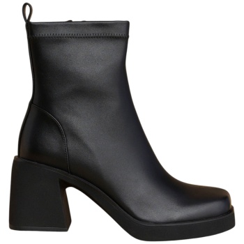 μποτάκια attrattivo με χοντρό τακούνι σε προσφορά