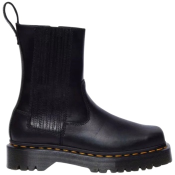μποτάκια dr. martens amaayah lo orleans σε προσφορά