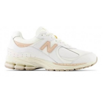 new balance u m2002rvf shoes σε προσφορά