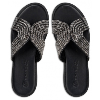 flat sandals σε προσφορά