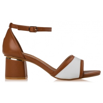 block heel sandals σε προσφορά