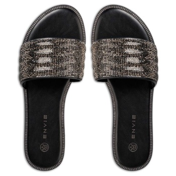 flat sandals σε προσφορά