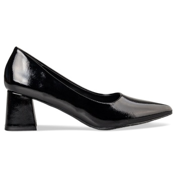 pointed toe pumps