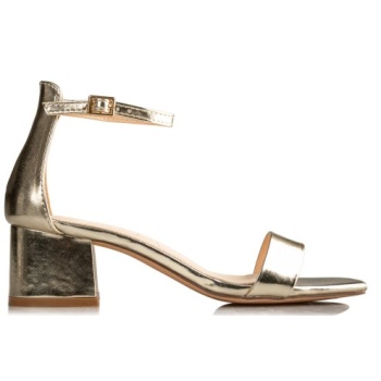 ankle strap sandals σε προσφορά