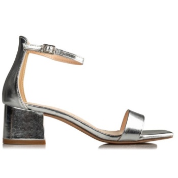 ankle strap sandals σε προσφορά