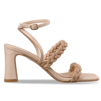 mid-heel sandals σε προσφορά