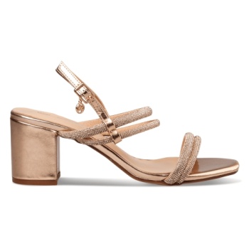 mid-heel sandals σε προσφορά