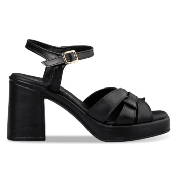 platform heel sandals σε προσφορά