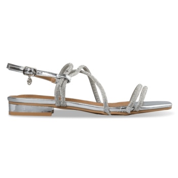 low heel sandals σε προσφορά