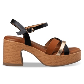 platform heel sandals σε προσφορά