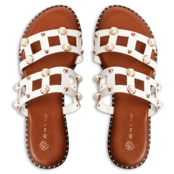 flat sandals σε προσφορά