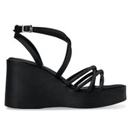  platform sandals