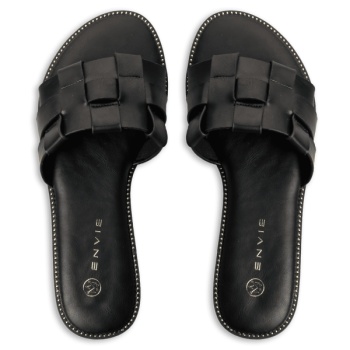 flat sandals σε προσφορά