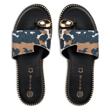 flat sandals σε προσφορά