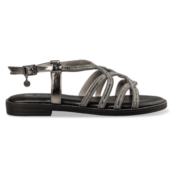 flat sandals