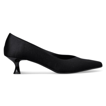 kitten heel pumps σε προσφορά