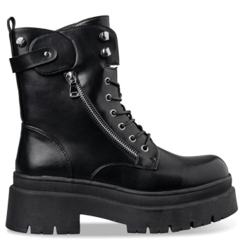 combat boots σε προσφορά