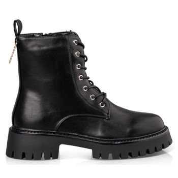 combat boots σε προσφορά