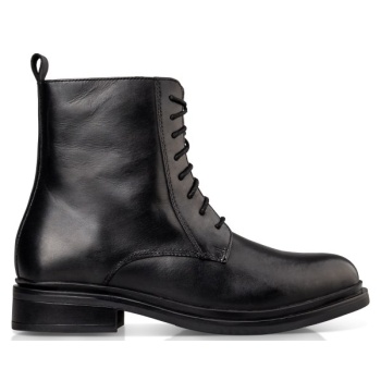 combat boots σε προσφορά