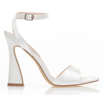 πέδιλα λευκά σατέν με ιδιαίτερο τακούνι σε προσφορά
