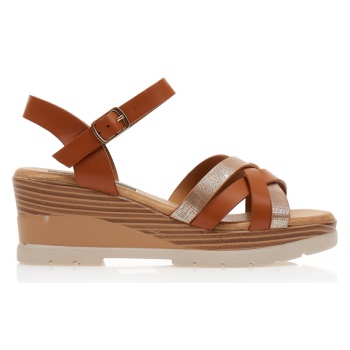 πλατφόρμες κάμελ δερματίνη με φάσα από σε προσφορά