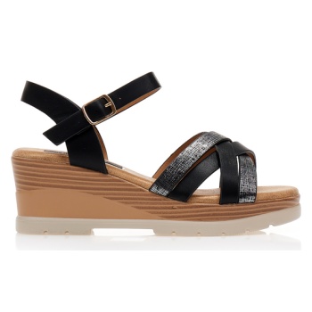 πλατφόρμες μαύρες δερματίνη με φάσα από σε προσφορά