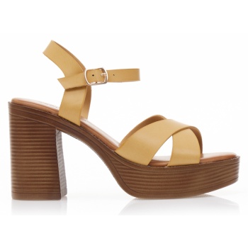 πέδιλα κάμελ δερματίνη με χιαστί φάσα σε προσφορά