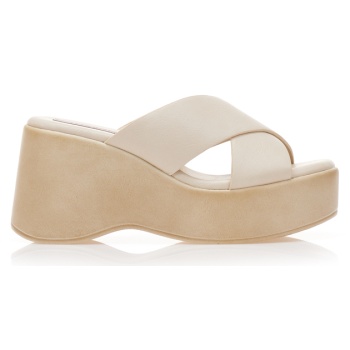 πλατφόρμες μπεζ δερματίνη με χιαστί σε προσφορά