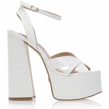 πέδιλα λευκά λουστρίνι με φιάπα και σε προσφορά