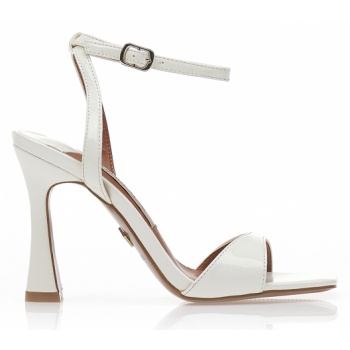 πέδιλα λευκά λουστρίνι με ιδιαίτερο