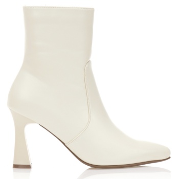 μποτάκια μπεζ δερματίνη με ιδιαίτερο σε προσφορά