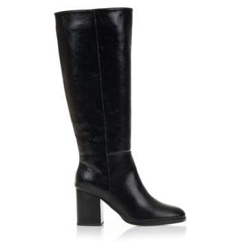 μπότες μαύρες δερματίνη με διακριτικό σε προσφορά