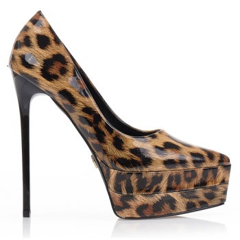 γόβες animal print λουστρίνι δίπατες σε προσφορά