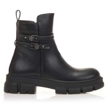 μποτάκια με τρακτερωτή σόλα μαυρο σε προσφορά