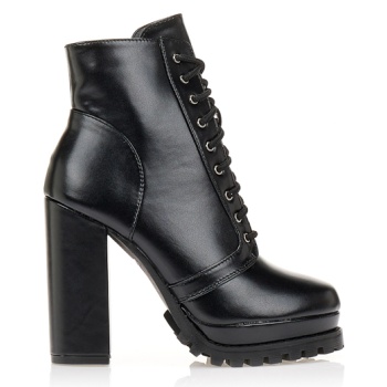 αβρυλάκια με ψηλό τακούνι μαυρο σε προσφορά