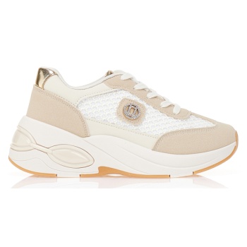 αθλητικά με συνδυασμό χρωμάτων & υλικών σε προσφορά