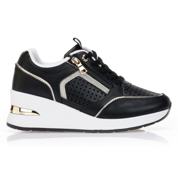 sneakers δερματίνη με διάτρητο σχέδιο σε προσφορά