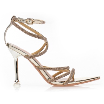 πέδιλα με λουράκια και στρας σε προσφορά