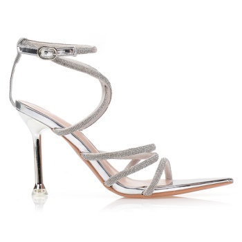 πέδιλα με λουράκια και στρας σε προσφορά