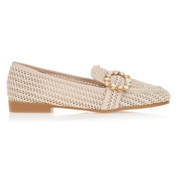 μοκασίνια με ψάθινη πλέξη και αγκράφα σε προσφορά