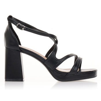 πέδιλα με χοντρό τακούνι και λεπτά σε προσφορά