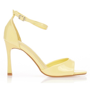 πέδιλα κίτρινα λουστρίνι με μπαρέτα σε προσφορά