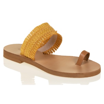 σανδάλια κίτρινα ψάθινα με πλέξη και σε προσφορά