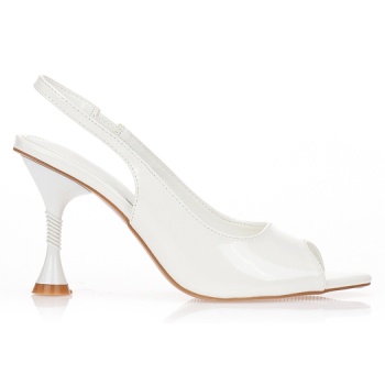 πέδιλα λευκά λουστρίνι με ιδιαίτερο σε προσφορά