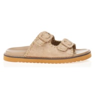  παντόφλες με ιδιαίτερη φάσα και αγκράφες πουρο