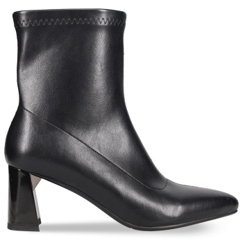 μαύρο μποτάκι