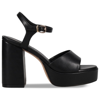 μαύρο πέδιλο