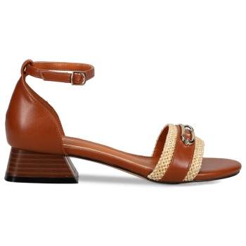 ταμπά πέδιλο σε προσφορά